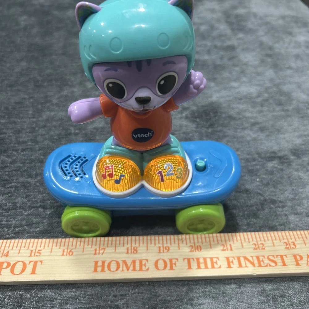 VTech Pull‎ Back Skater Cat Sounds & Lights Numbers Letters Used Tested EUC